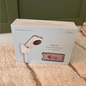 Miku Pro Smart Baby Monitor with Floor Stand